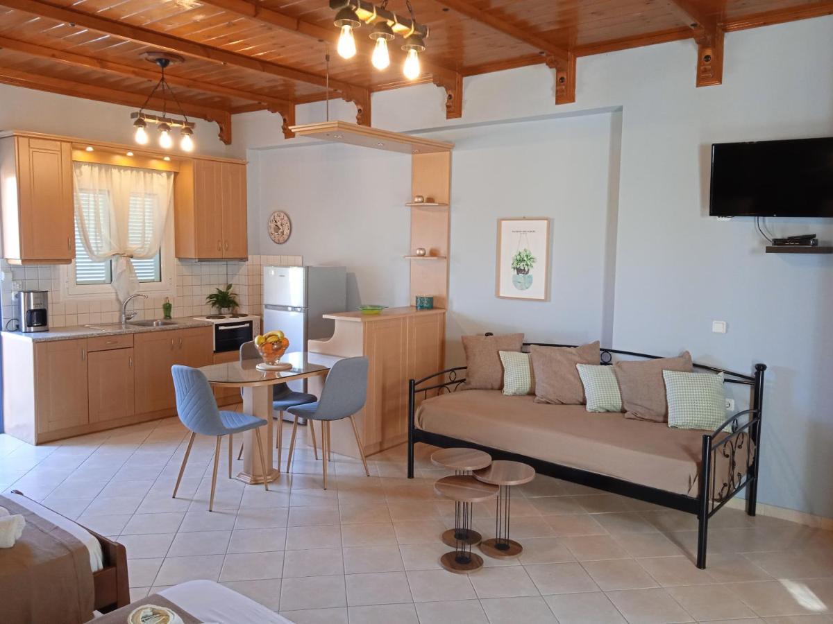 דירות פיניקונטה Katerina House מראה חיצוני תמונה