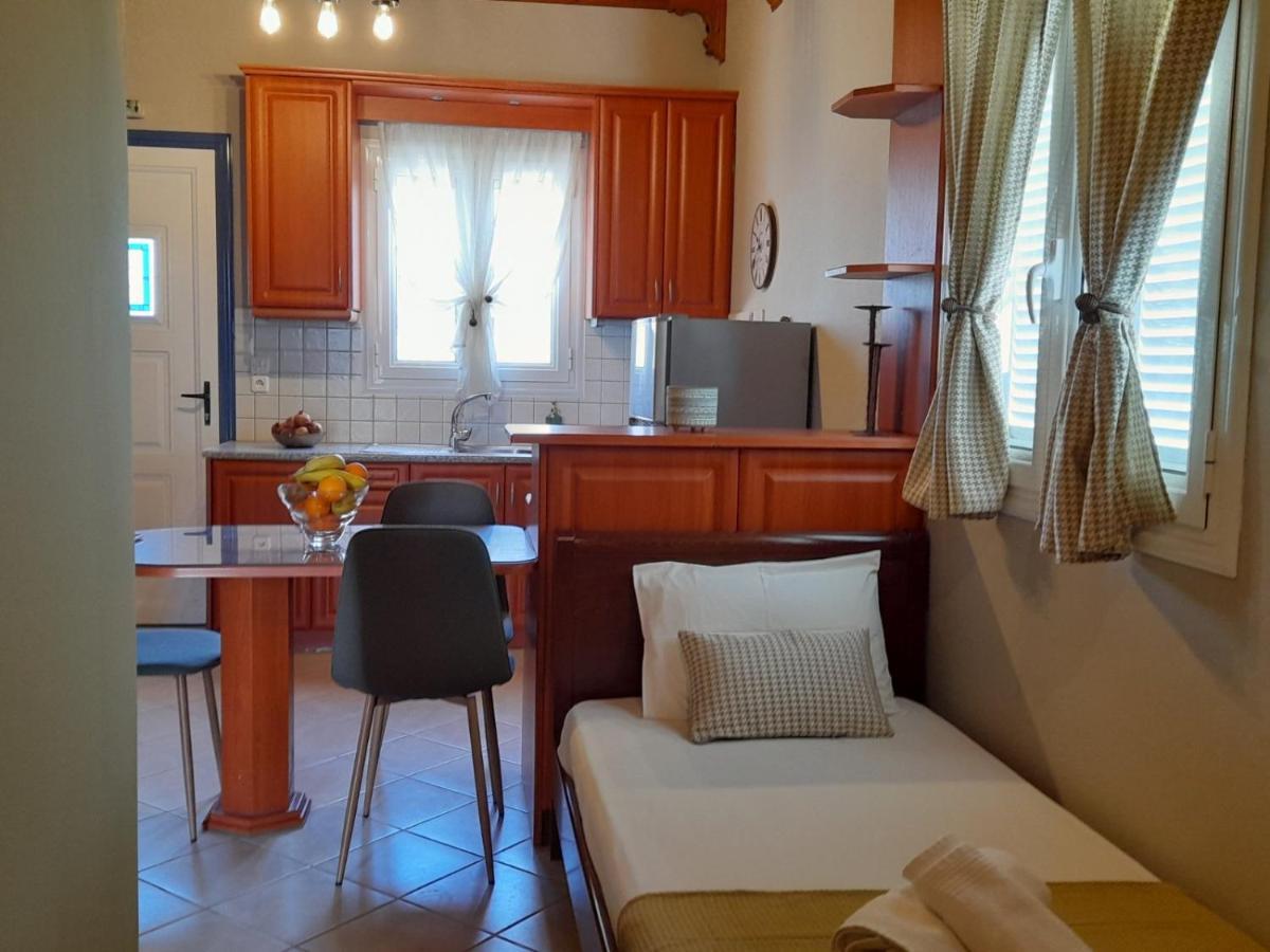 דירות פיניקונטה Katerina House מראה חיצוני תמונה