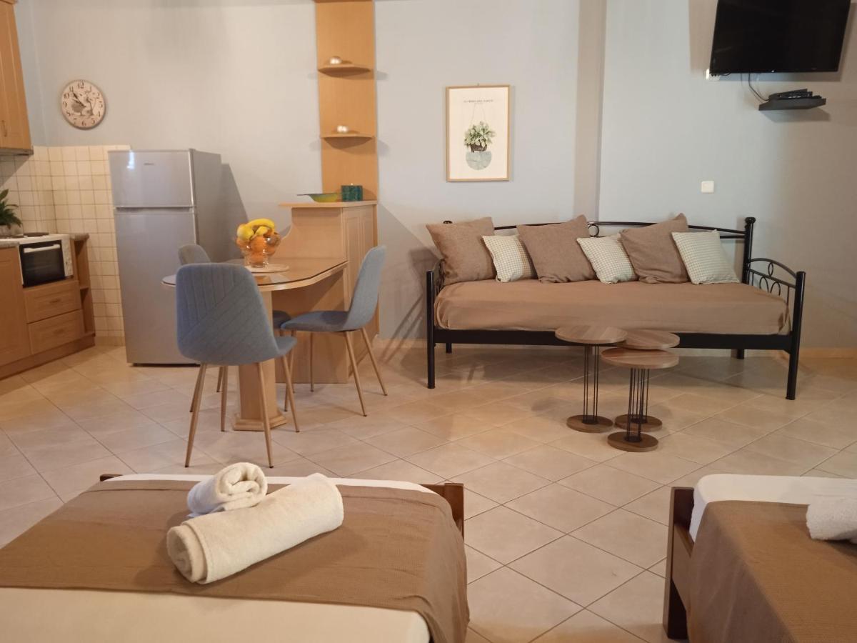 דירות פיניקונטה Katerina House מראה חיצוני תמונה
