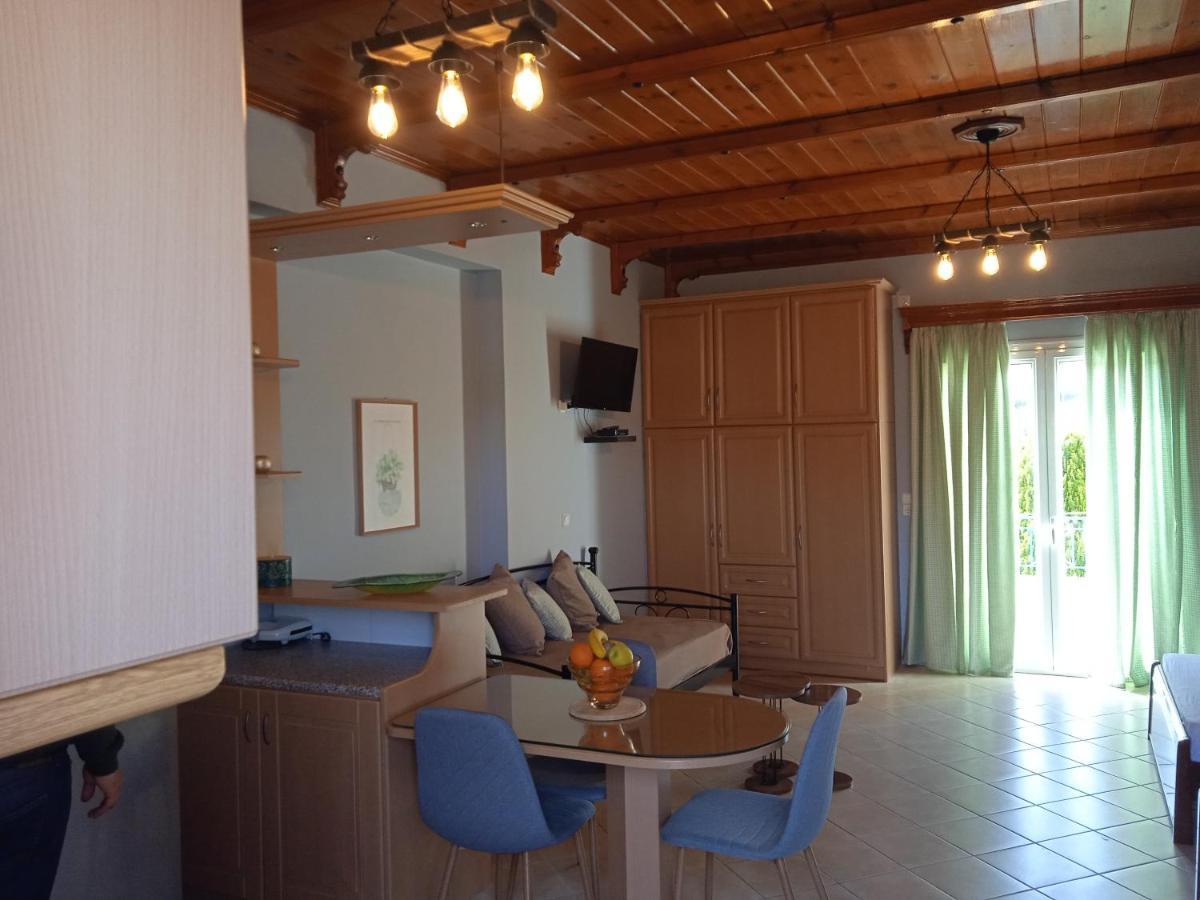 דירות פיניקונטה Katerina House מראה חיצוני תמונה