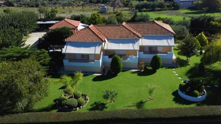 דירות פיניקונטה Katerina House מראה חיצוני תמונה